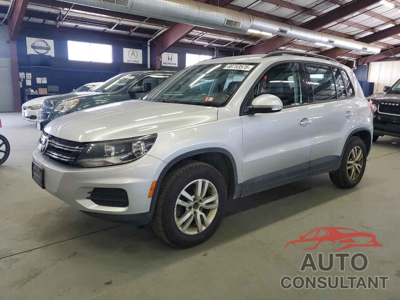 VOLKSWAGEN TIGUAN 2016 - WVGBV7AX9GW035475