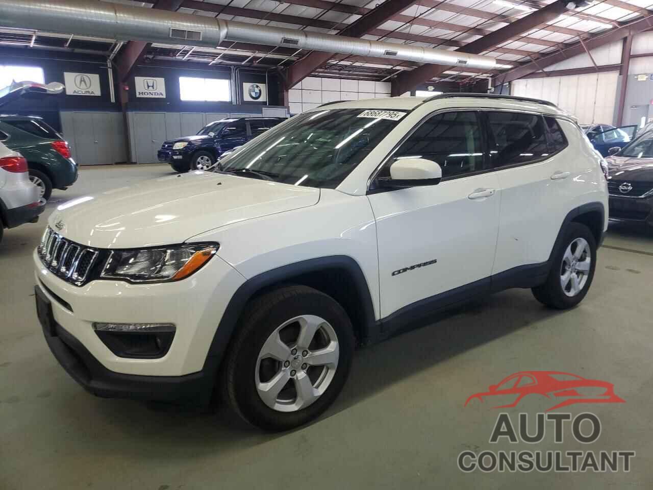 JEEP COMPASS 2018 - 3C4NJDBB1JT177296