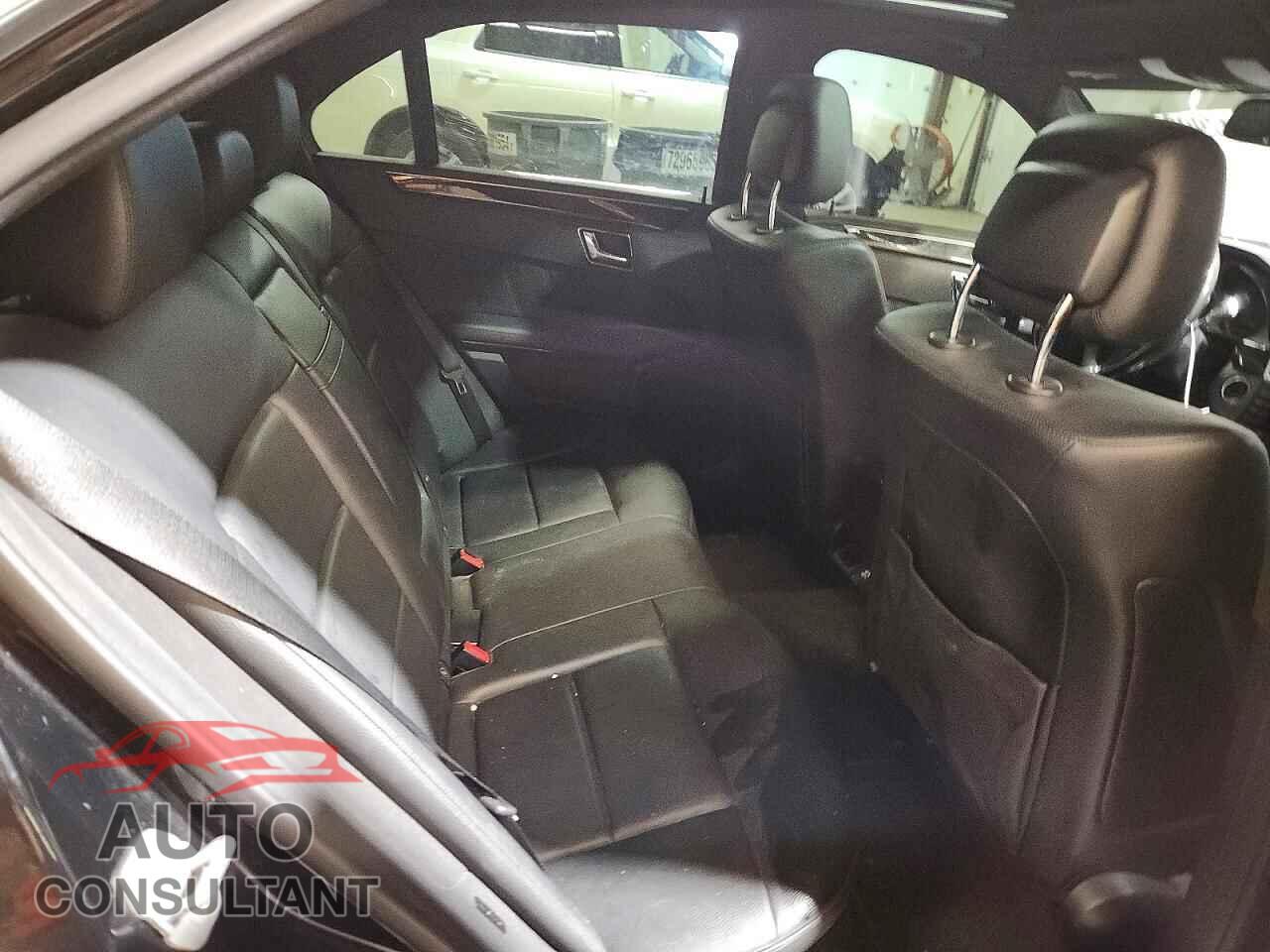 MERCEDES-BENZ E-CLASS 2010 - WDDHF8HB5AA064686