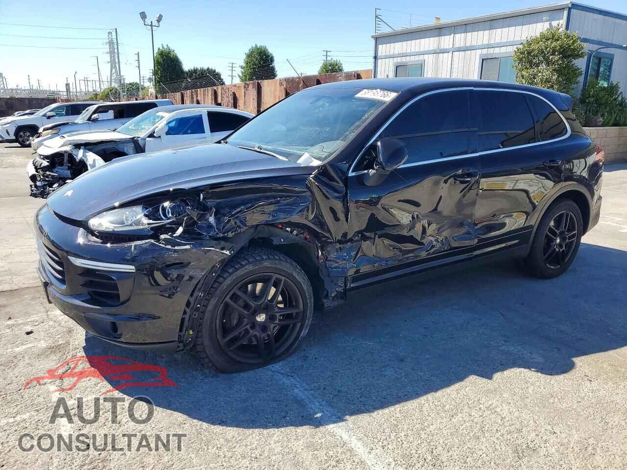 PORSCHE CAYENNE 2016 - WP1AA2A2XGKA14983