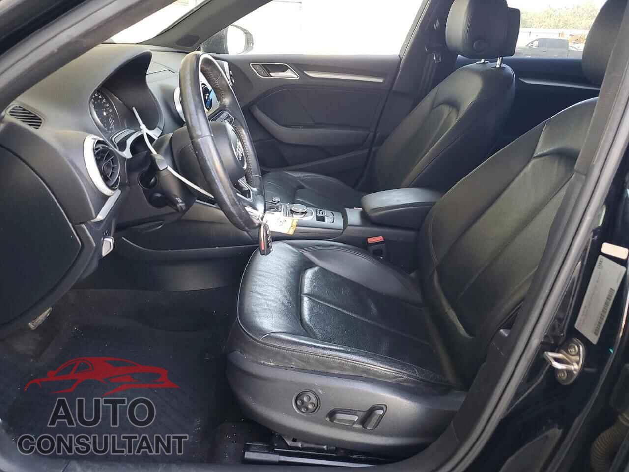 AUDI A3 2017 - WAUUPBFF4HA067532