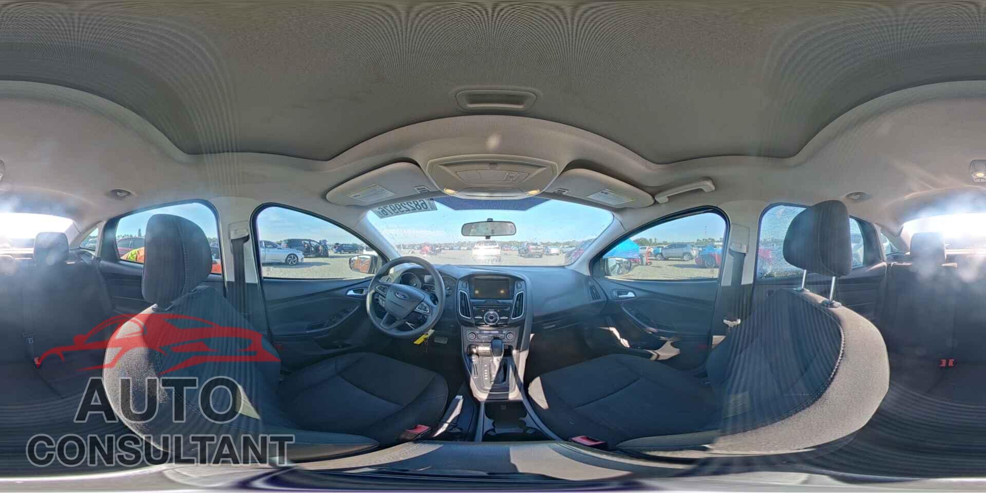 FORD FOCUS 2018 - 1FADP3H22JL201912