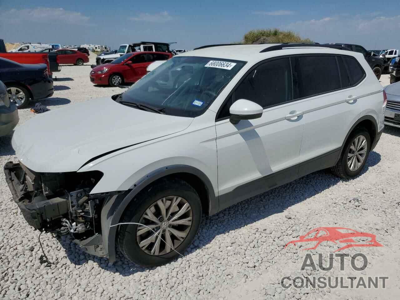 VOLKSWAGEN TIGUAN 2019 - 3VV1B7AX4KM049741