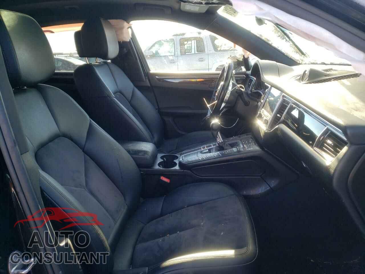 PORSCHE MACAN 2017 - WP1AA2A54HLB06659