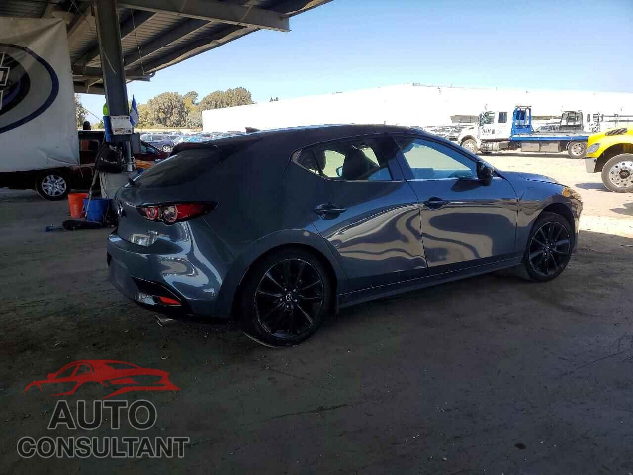 MAZDA 3 2019 - JM1BPANMXK1132024