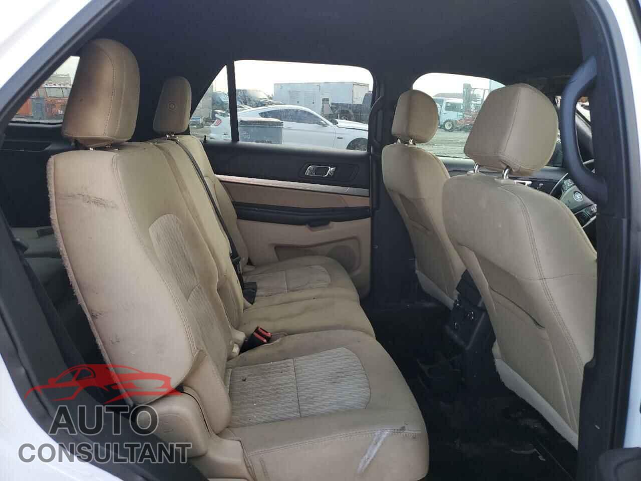 FORD EXPLORER 2017 - 1FM5K7BH8HGD98505
