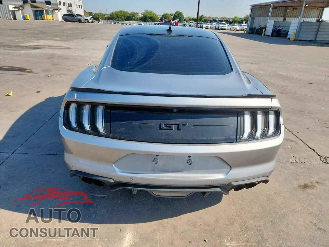 FORD MUSTANG 2021 - 1FA6P8CF5M5116443