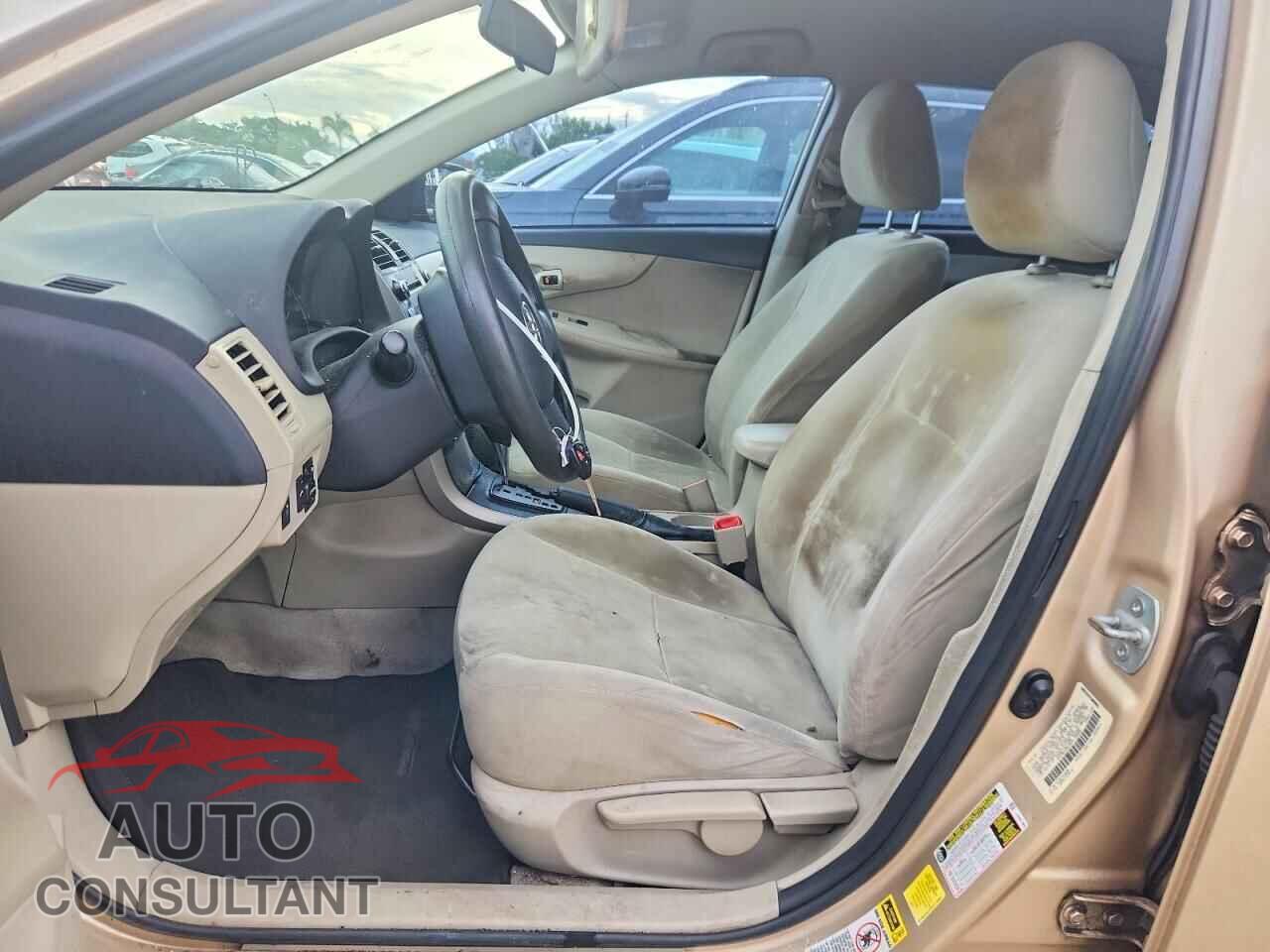 TOYOTA COROLLA 2013 - 5YFBU4EE3DP179686