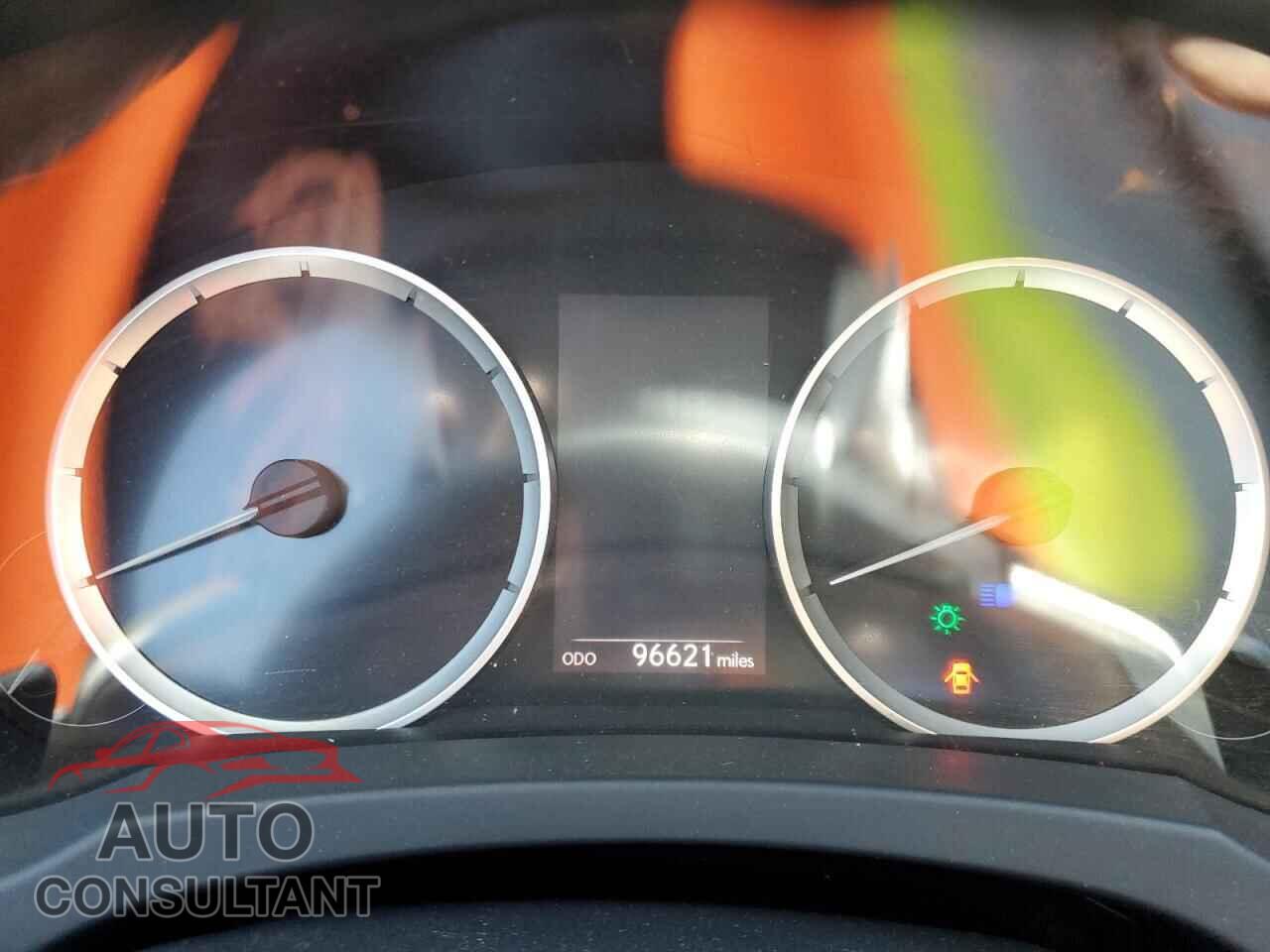 LEXUS IS 2015 - JTHBF1D25F5053019