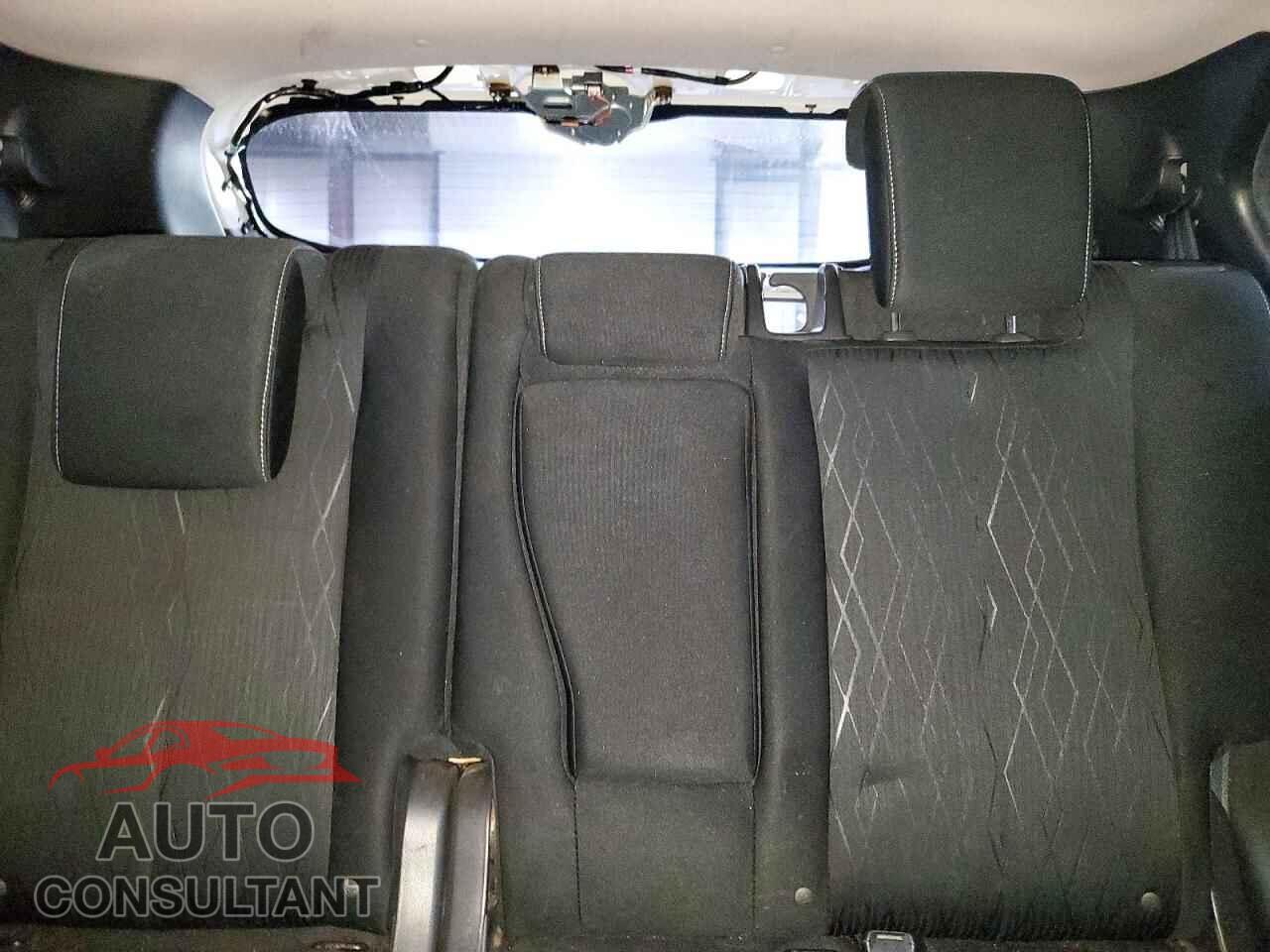 MITSUBISHI ECLIPSE 2018 - JA4AT5AAXJZ070435