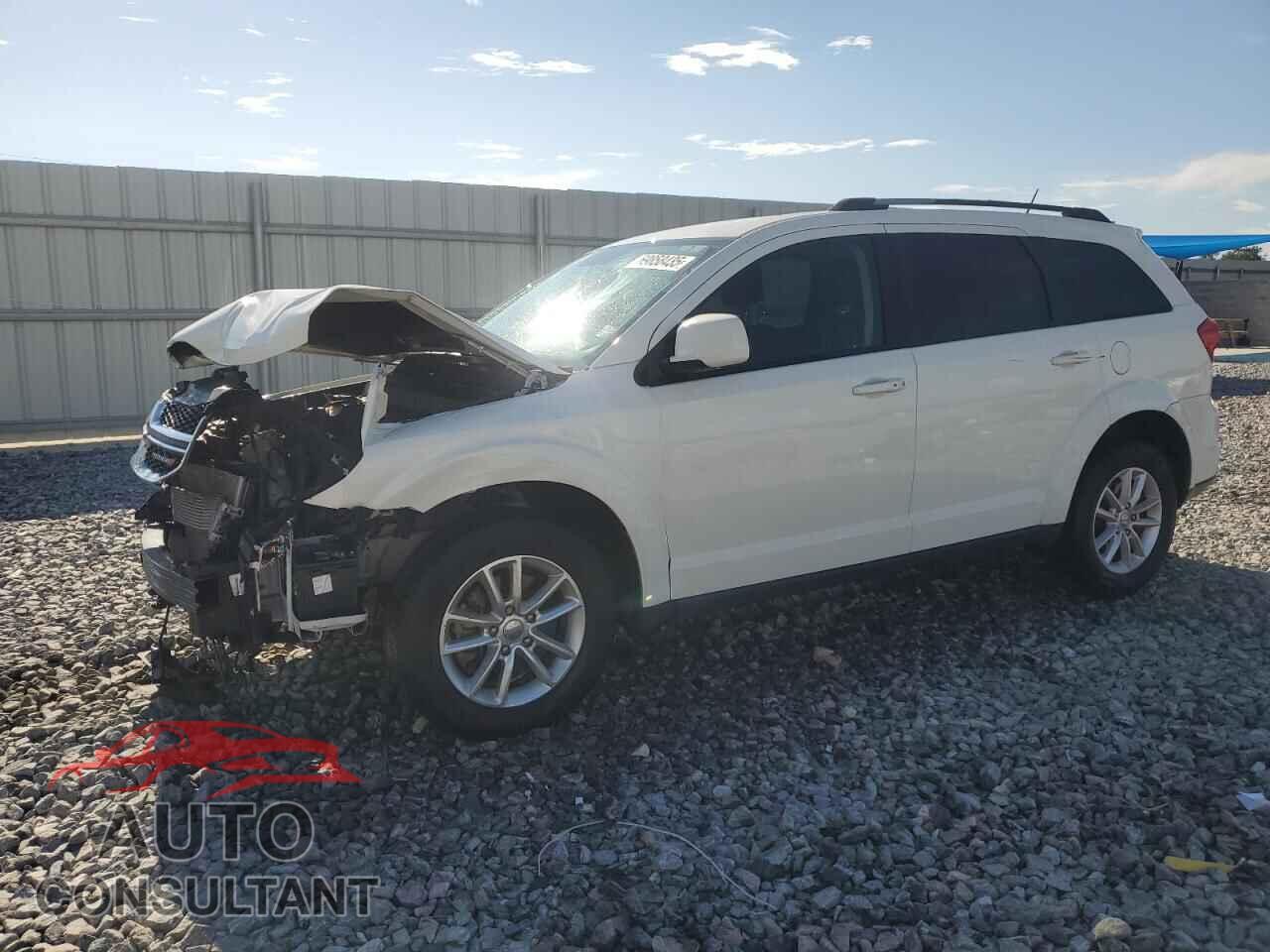 DODGE JOURNEY 2017 - 3C4PDCBB3HT608032