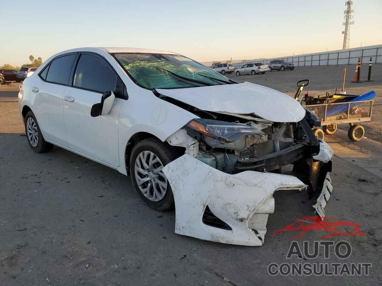 TOYOTA COROLLA 2018 - 2T1BURHE7JC970548