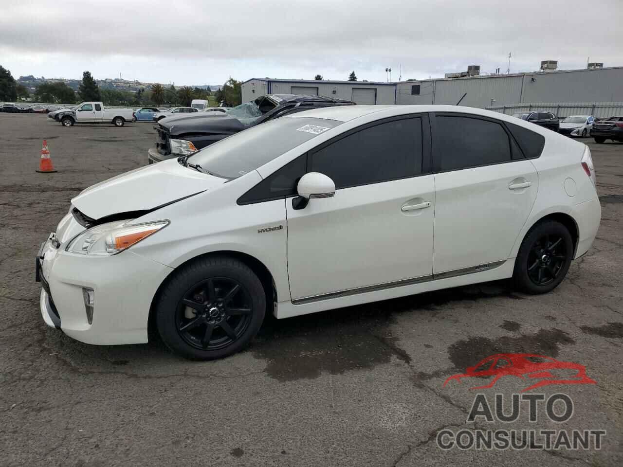 TOYOTA PRIUS 2015 - JTDKN3DU1F0428483