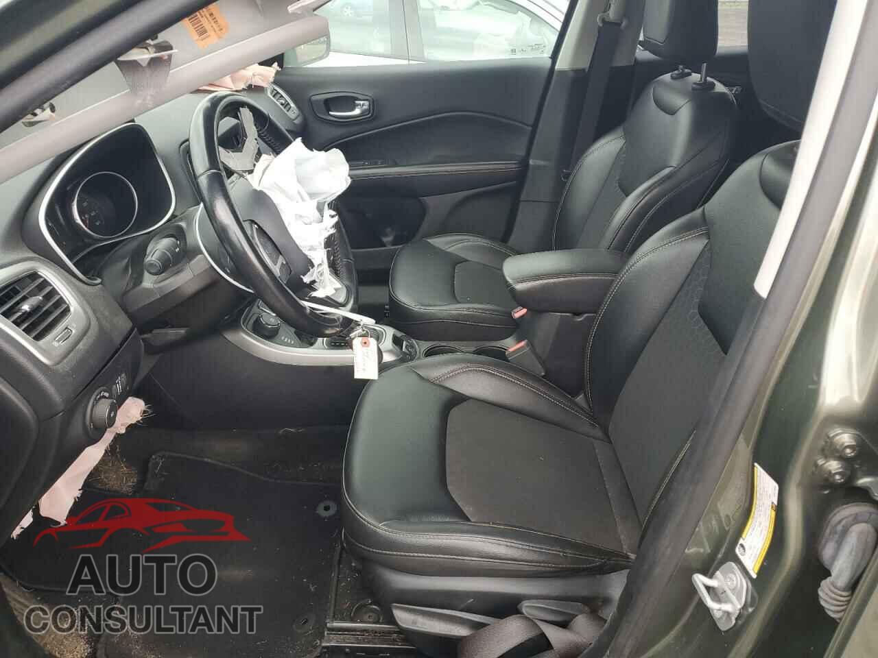 JEEP COMPASS 2019 - 3C4NJDBB9KT813853
