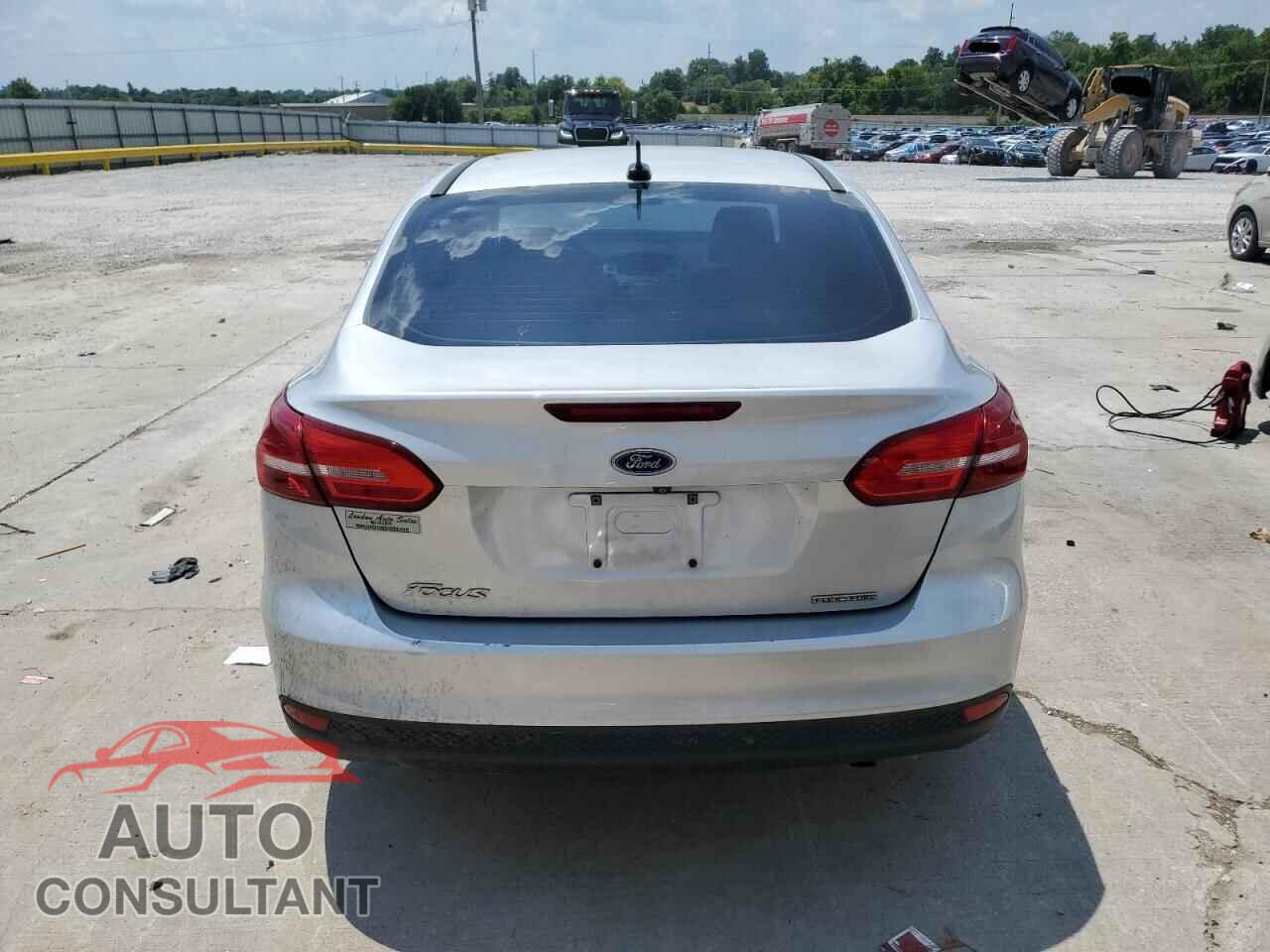 FORD FOCUS 2016 - 1FADP3E21GL393630