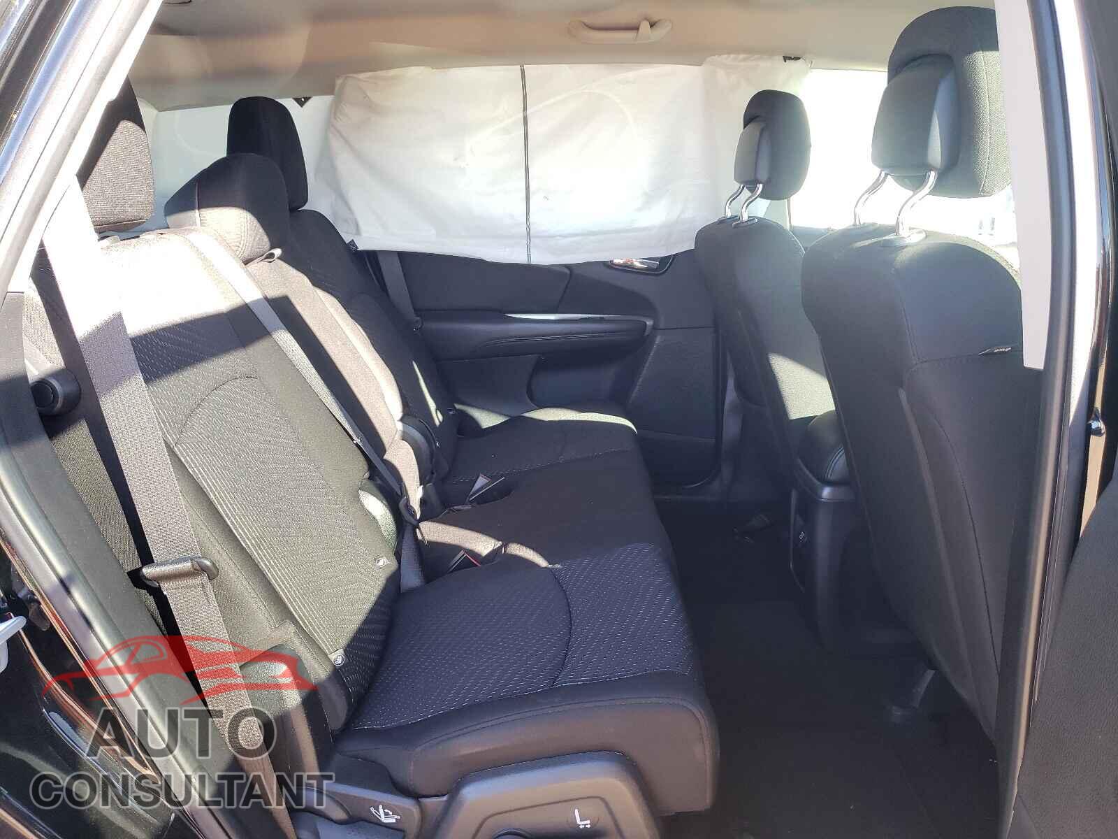 DODGE JOURNEY 2019 - 3C4PDCBB4KT875445
