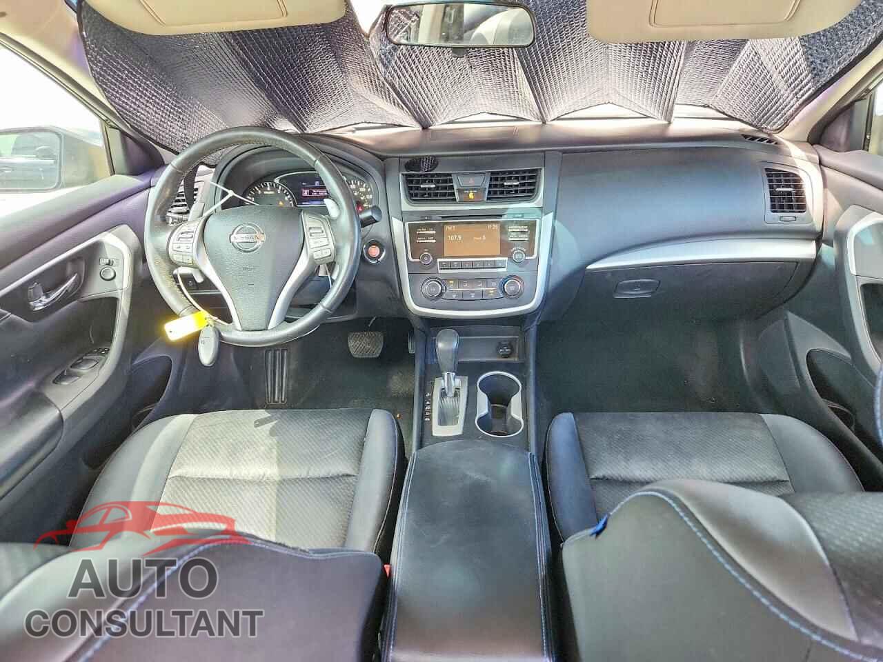 NISSAN ALTIMA 2017 - 1N4AL3AP4HC123731
