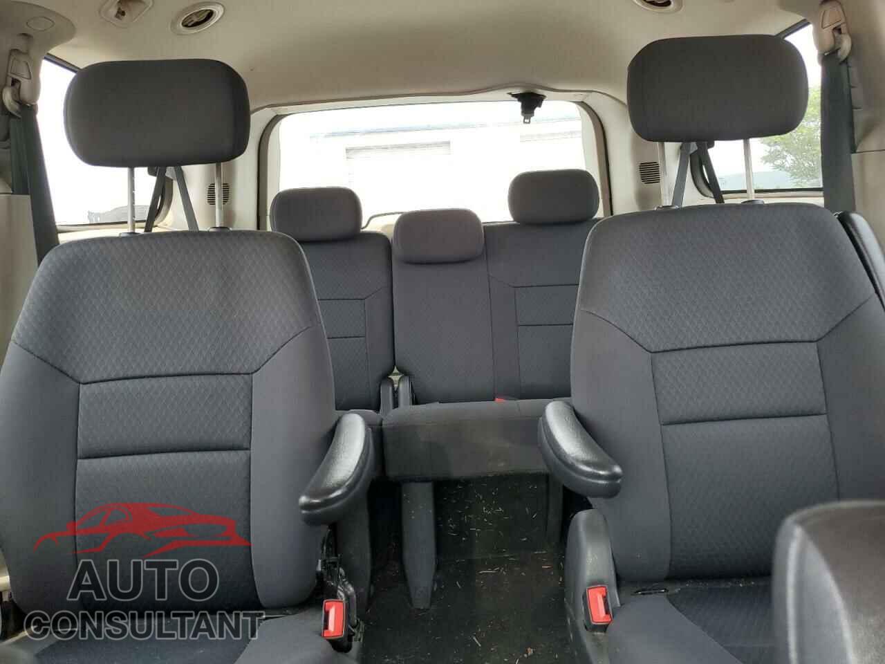 DODGE CARAVAN 2010 - 2D4RN4DE4AR139502