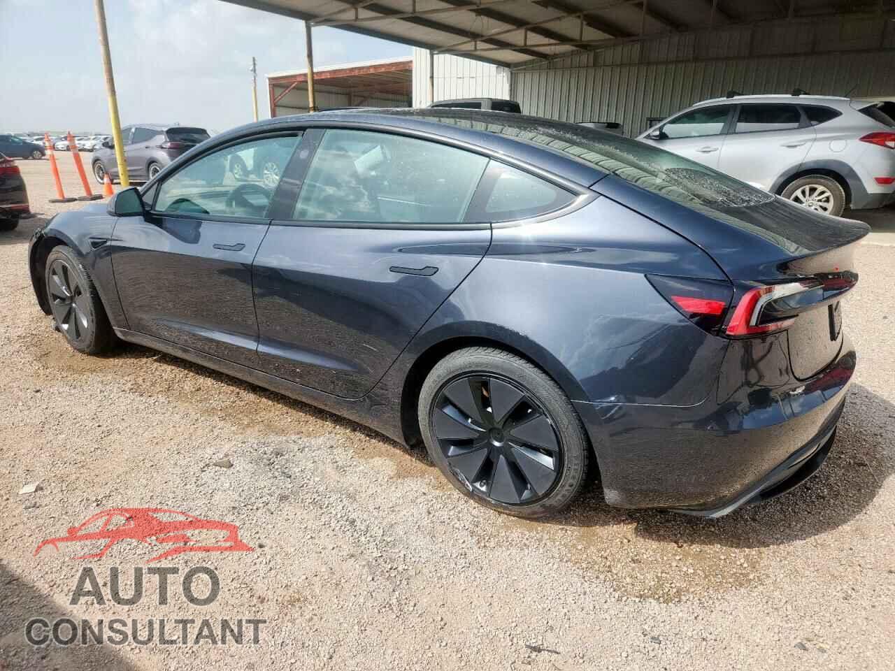 TESLA MODEL 3 2024 - 5YJ3E1EB9RF745472