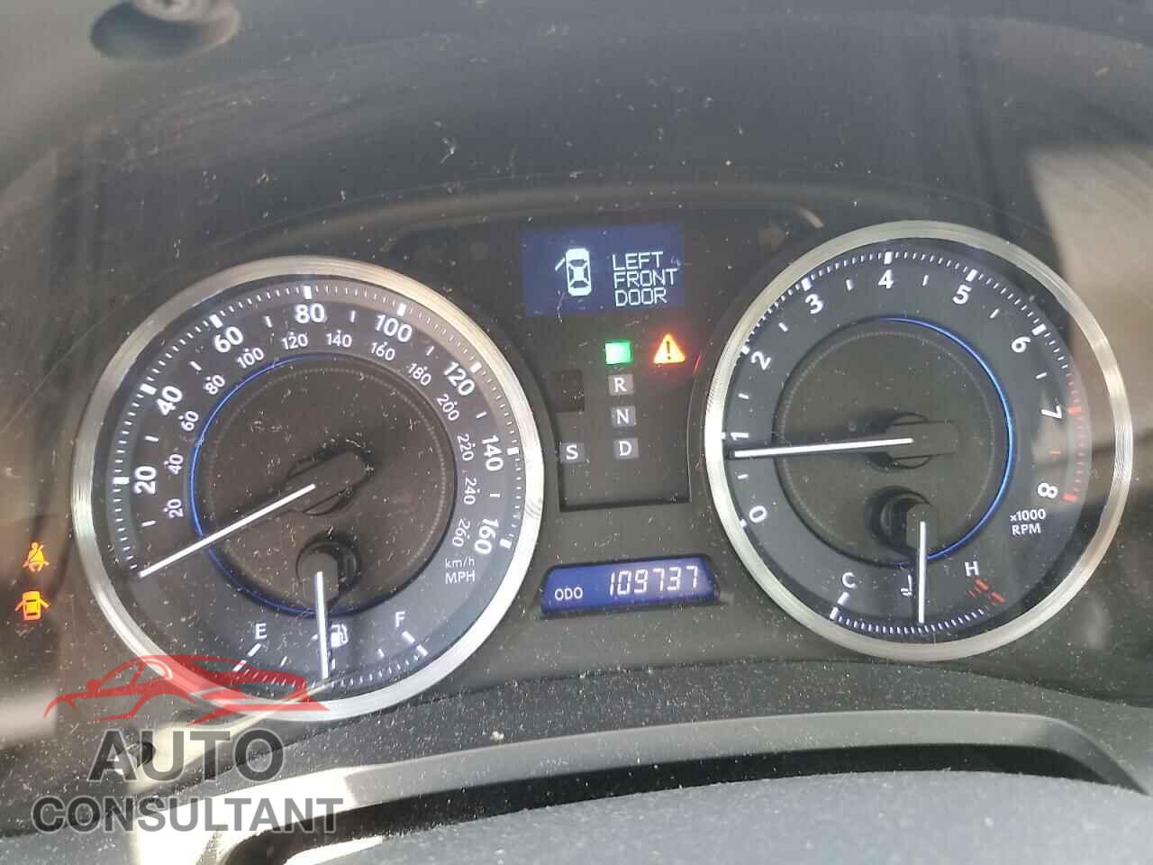 LEXUS IS 2012 - JTHCF5C20C5056466