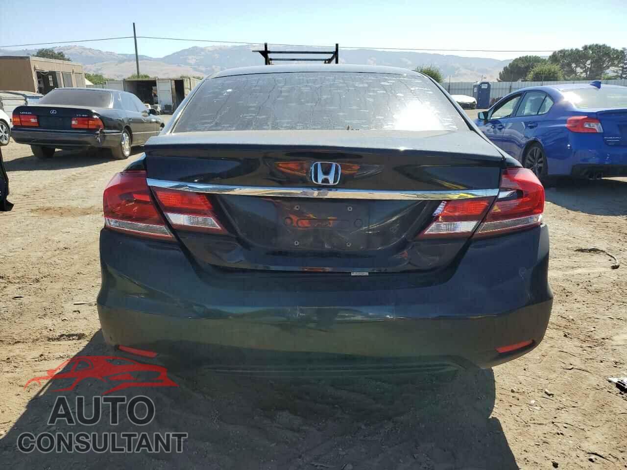 HONDA CIVIC 2013 - 19XFB2F86DE224741