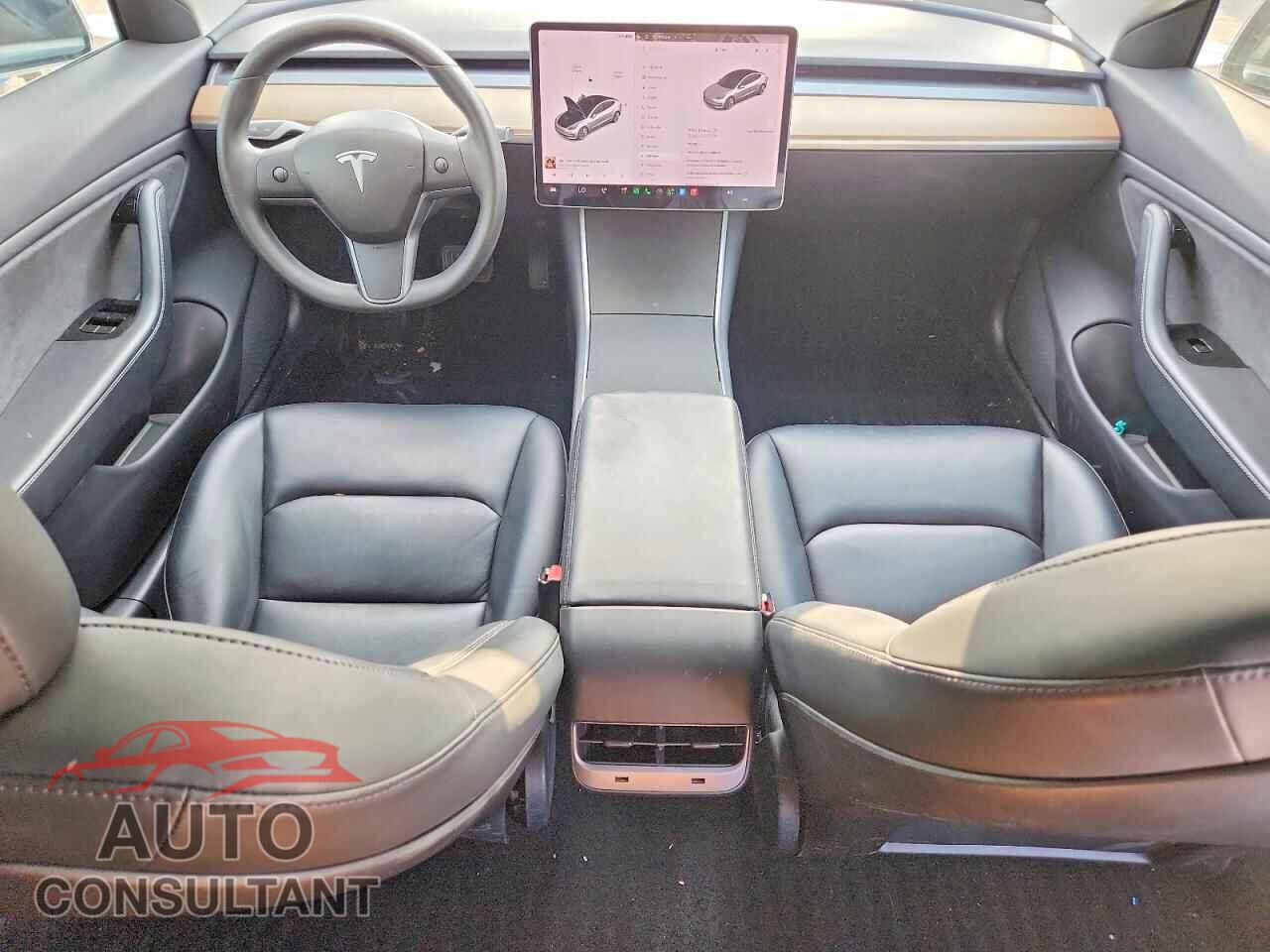 TESLA MODEL 3 2020 - 5YJ3E1EC2LF586908