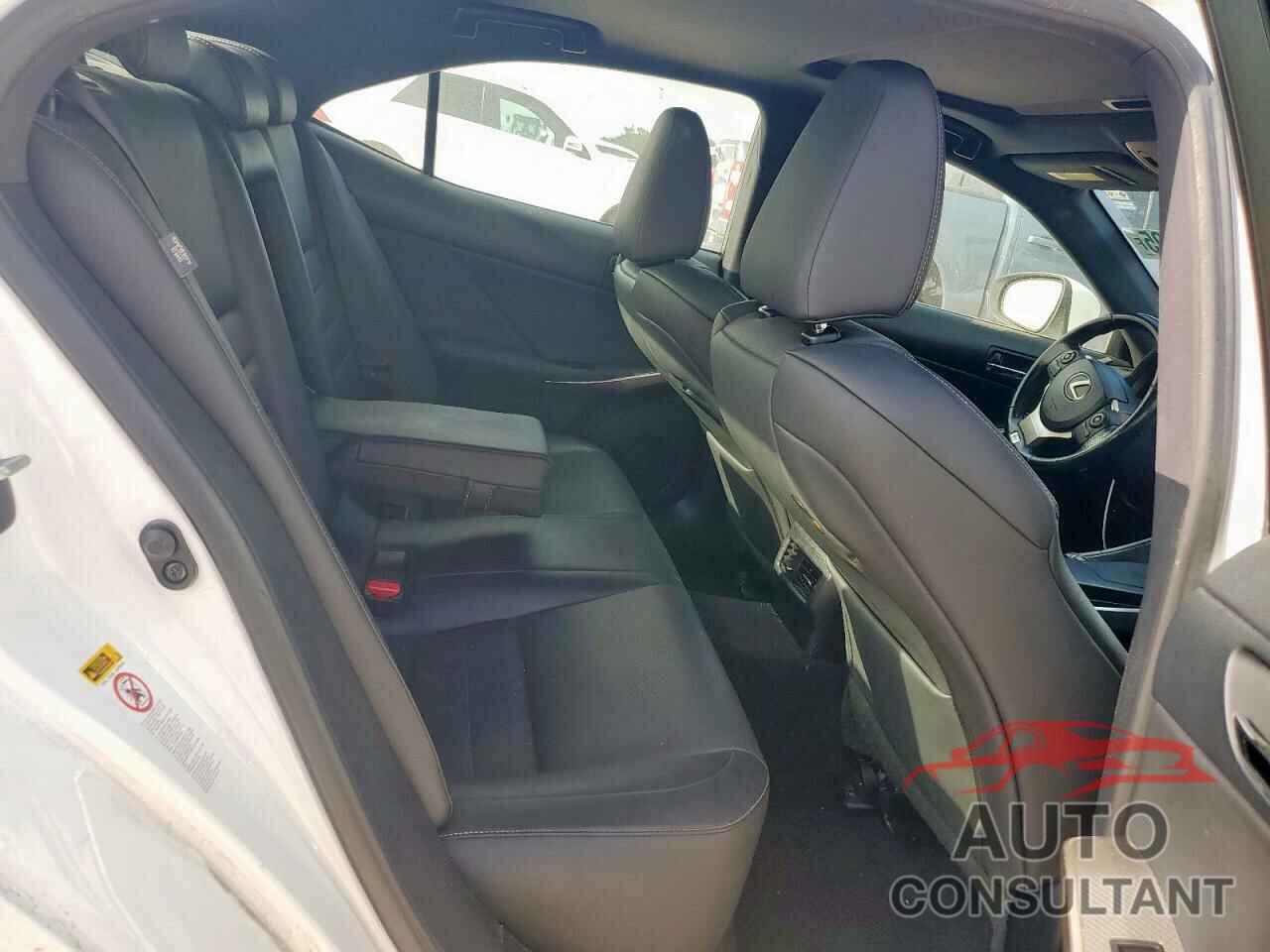 LEXUS IS 2016 - JTHBA1D20G5015956