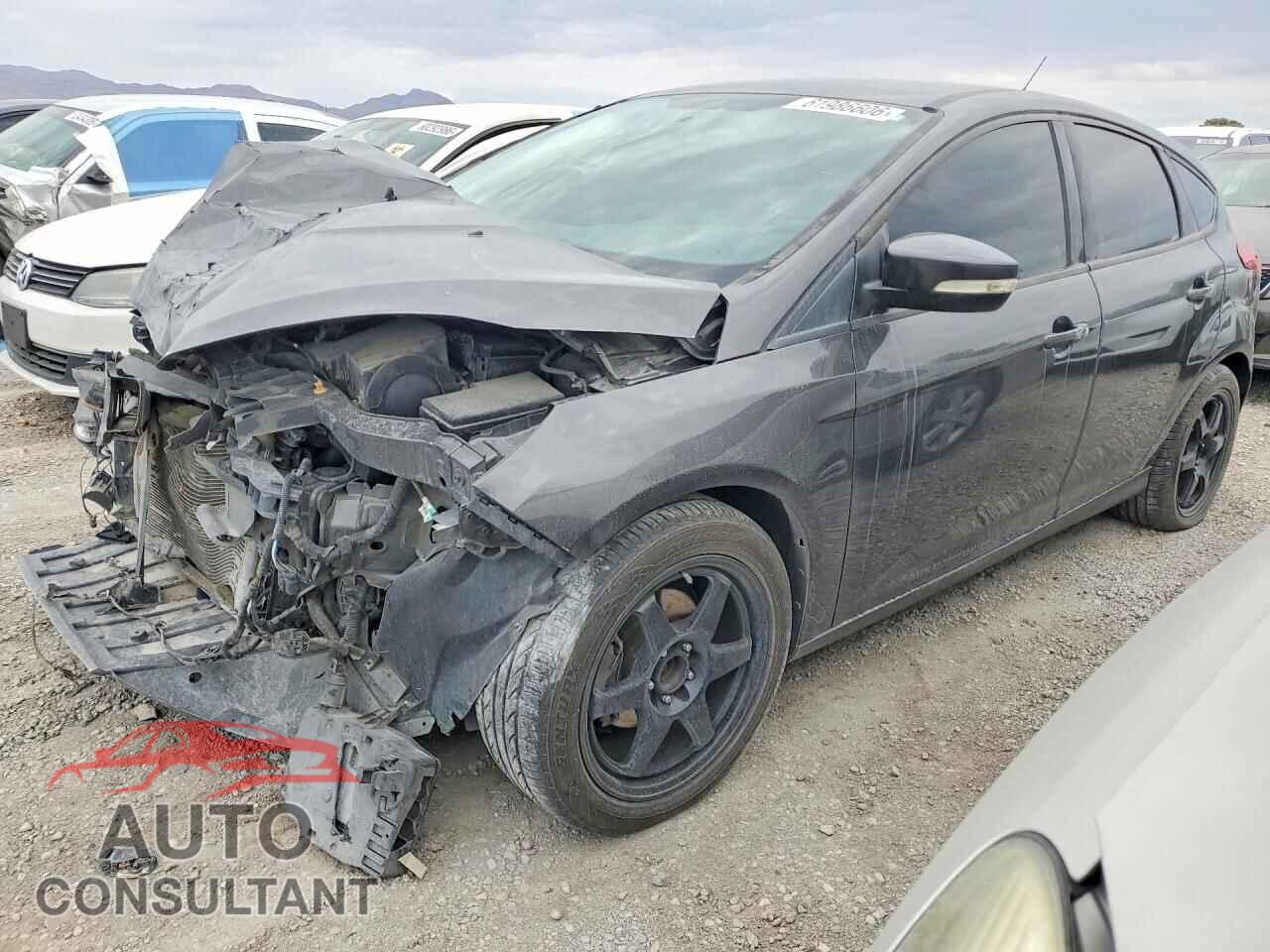 FORD FOCUS SE 2016 - 1FADP3K25GL357007