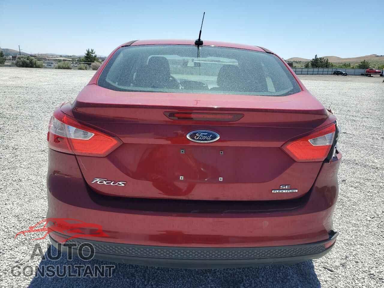 FORD FOCUS 2014 - 1FADP3F2XEL149549