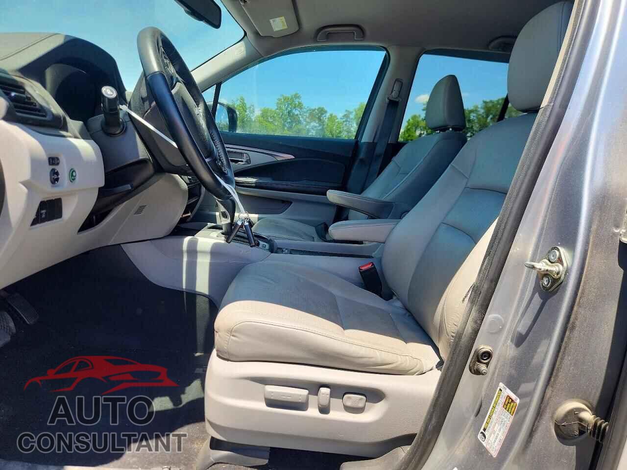 HONDA RIDGELINE 2017 - 5FPYK2F65HB006465