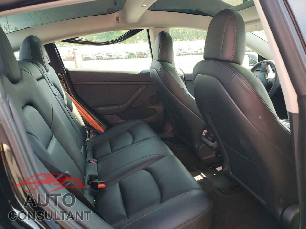 TESLA MODEL 3 2021 - 5YJ3E1EC0MF976021