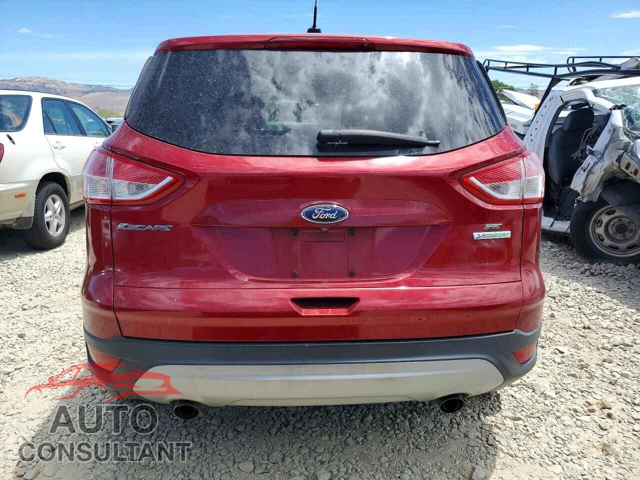 FORD ESCAPE 2014 - 1FMCU0GX1EUE24383