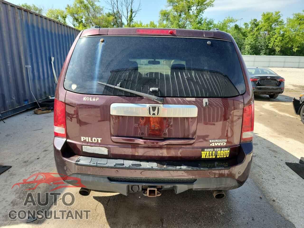 HONDA PILOT 2013 - 5FNYF4H94DB035241