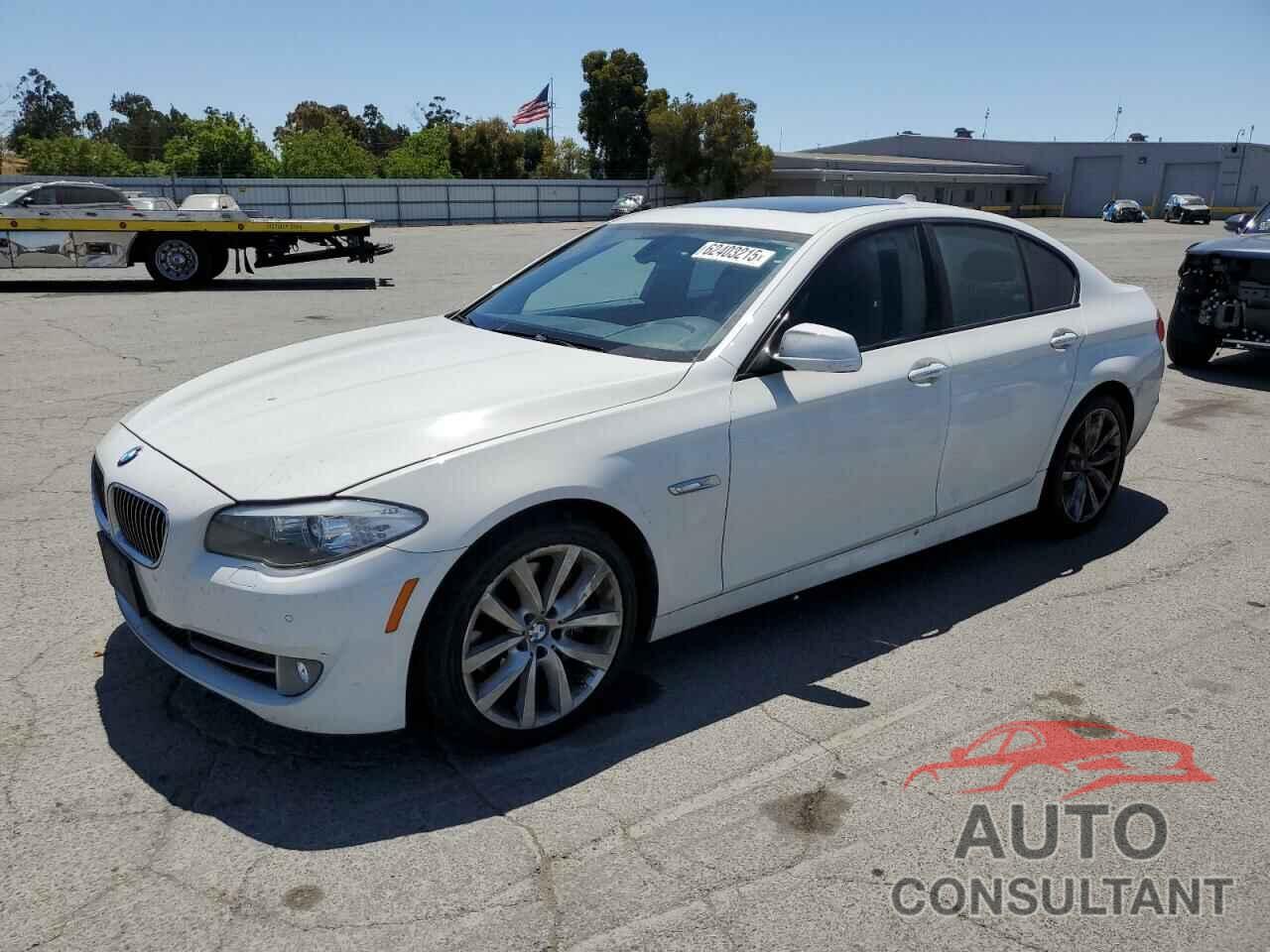 BMW 5 SERIES 2012 - WBAFR7C57CC810323