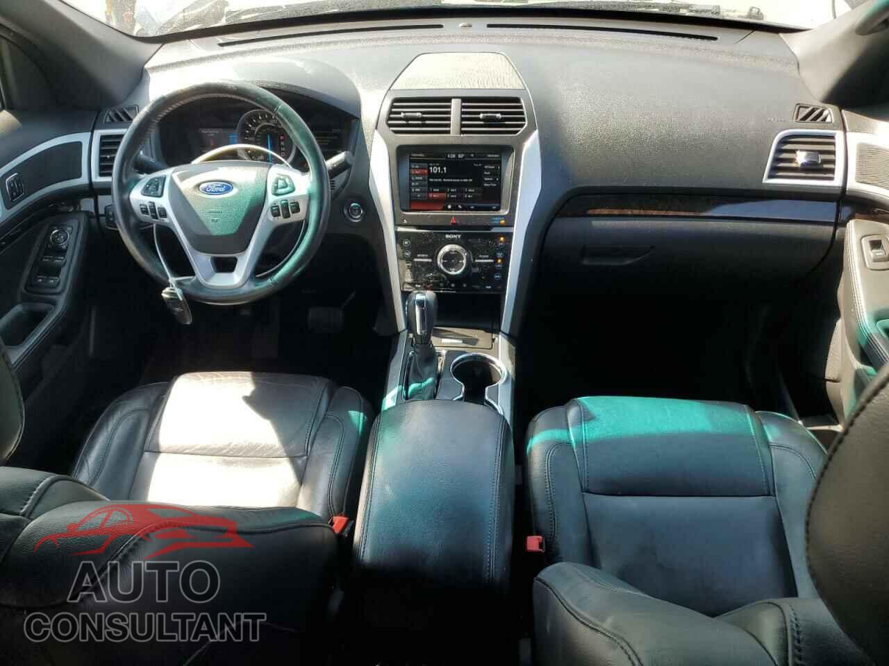 FORD EXPLORER 2015 - 1FM5K8F81FGA70100