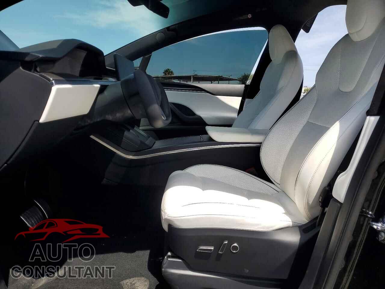 TESLA MODEL X 2022 - 7SAXCBE60NF333714