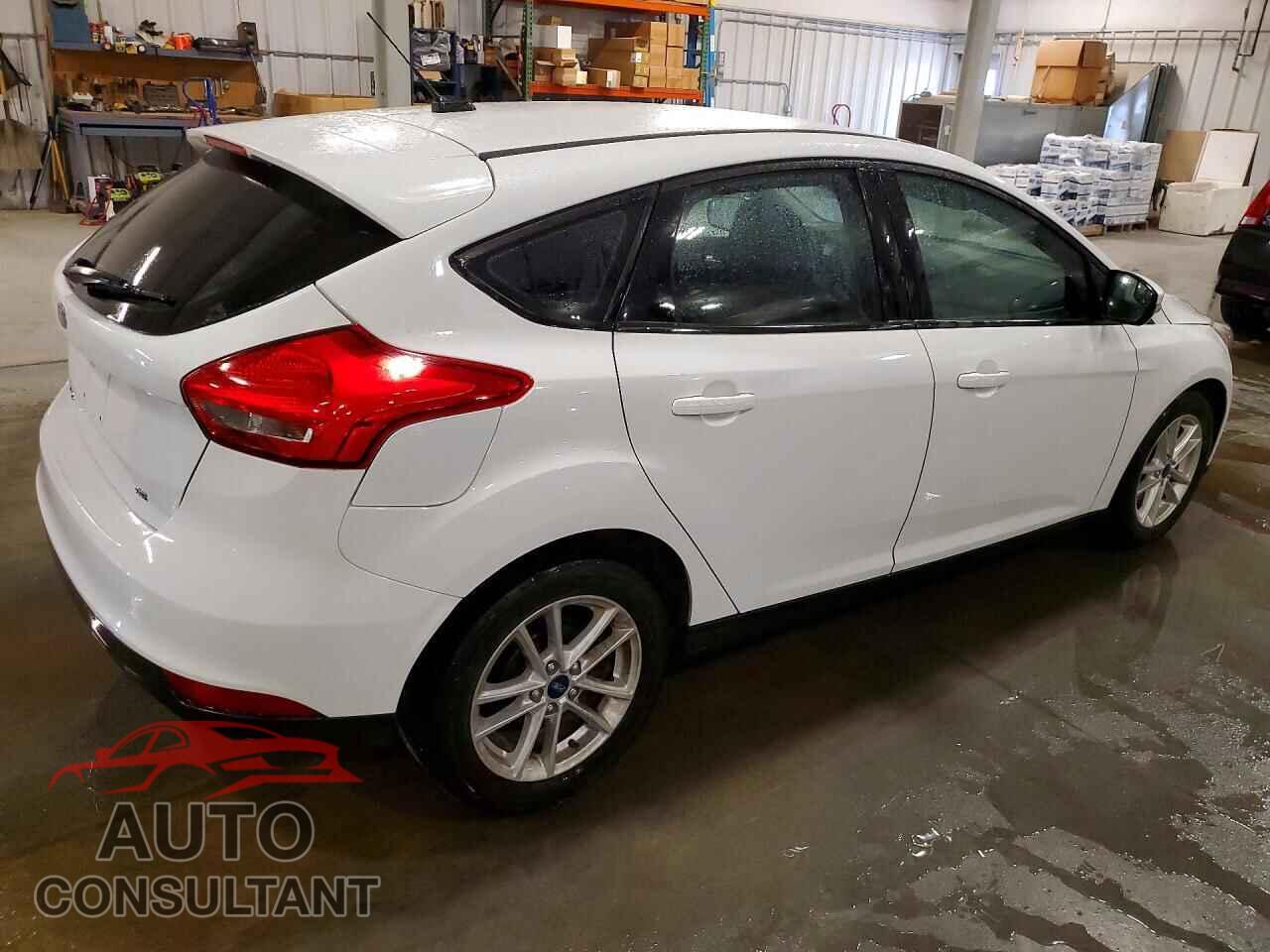 FORD FOCUS 2017 - 1FADP3K27HL215212