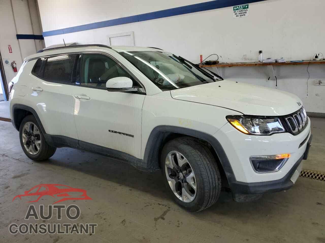 JEEP COMPASS 2019 - 3C4NJDCB0KT650024