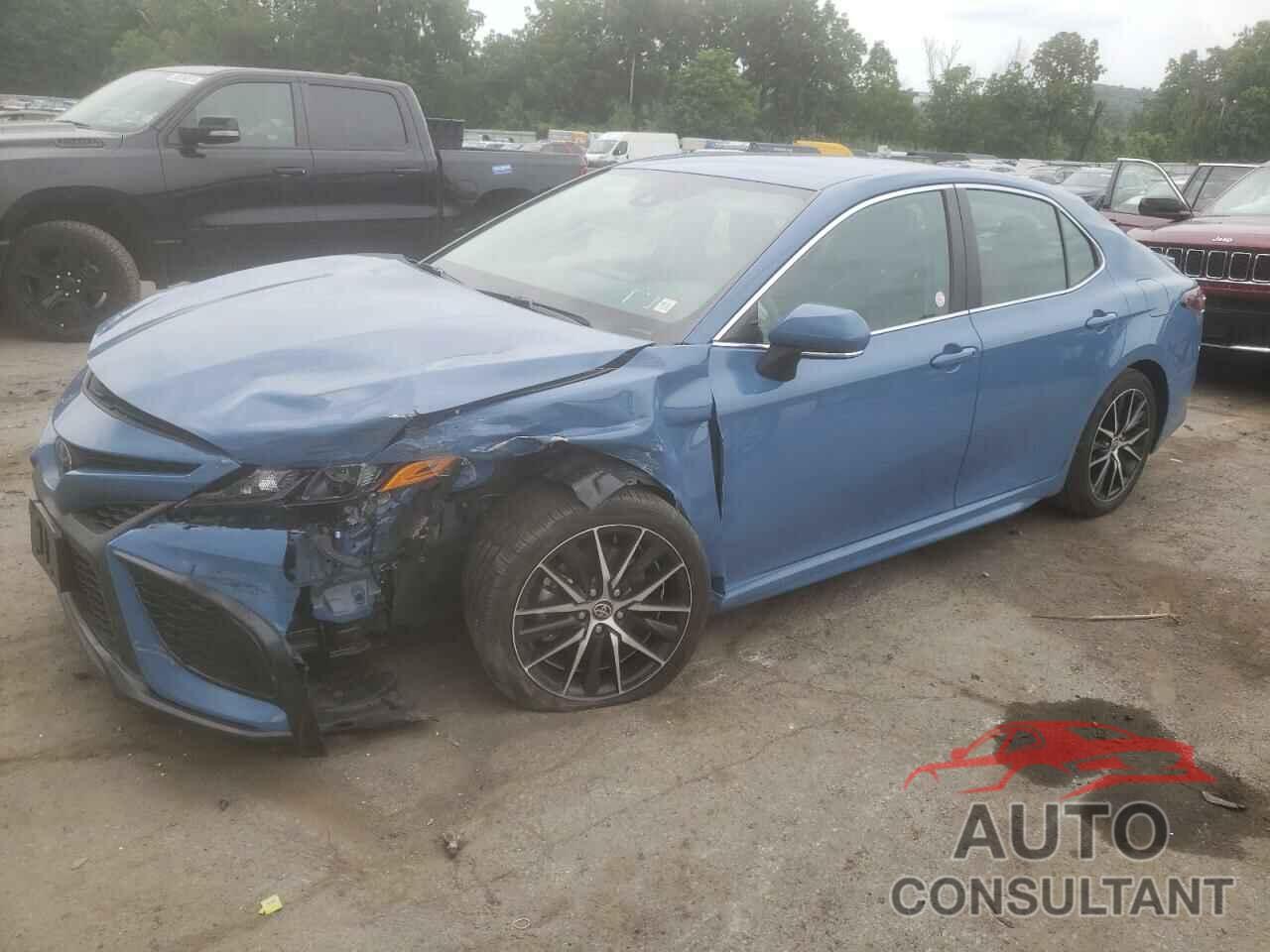TOYOTA CAMRY 2023 - 4T1G11AK9PU183642