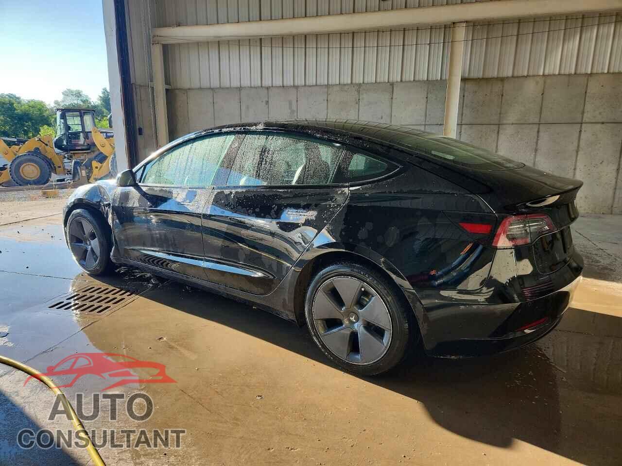 TESLA MODEL 3 2022 - 5YJ3E1EA4NF372357