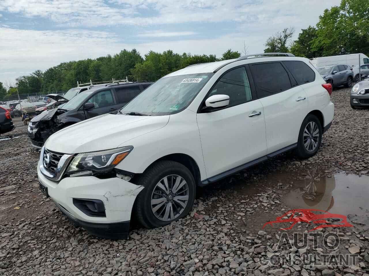 NISSAN PATHFINDER 2018 - 5N1DR2MM8JC606979