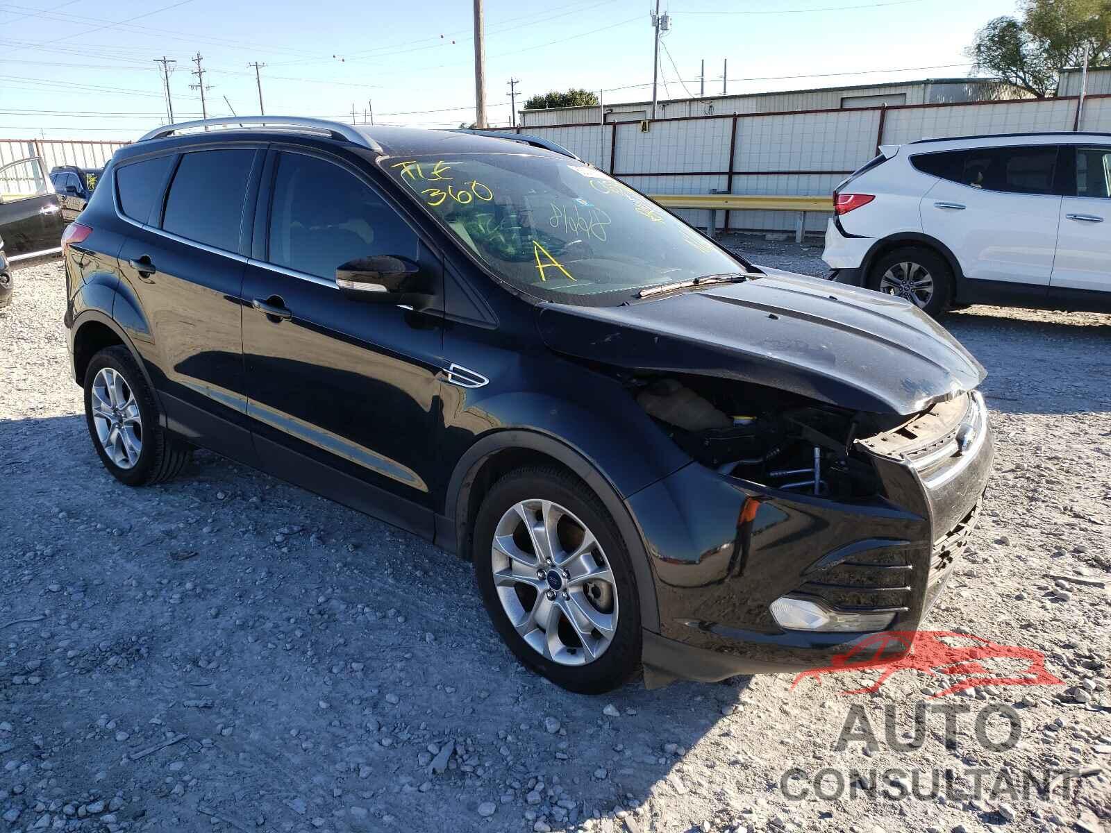 FORD ESCAPE 2016 - 1FMCU0J98GUC65973