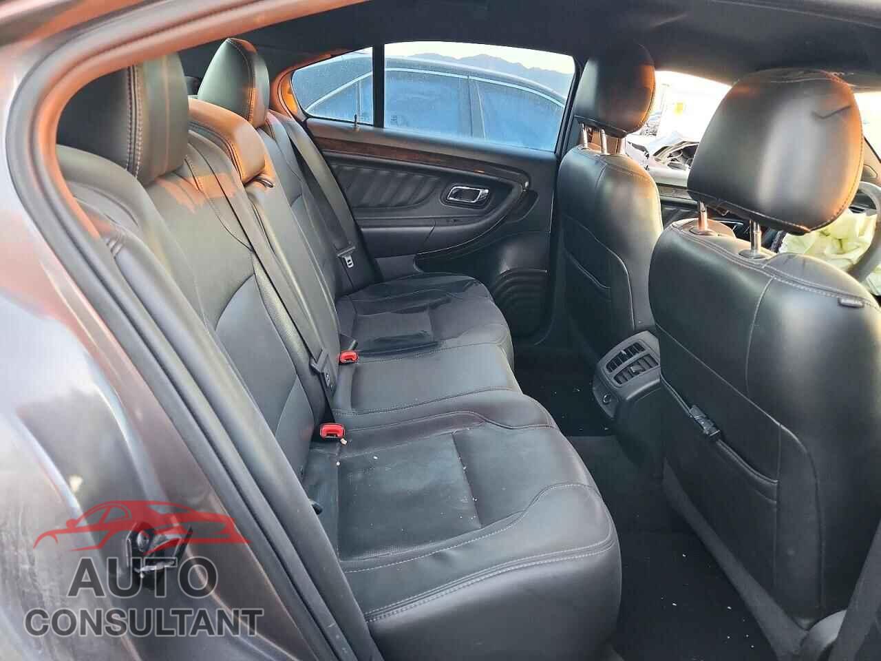 FORD TAURUS 2013 - 1FAHP2F81DG197819