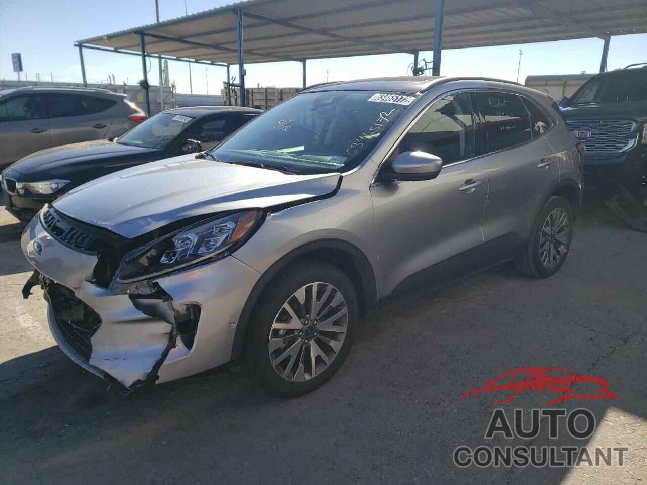 FORD ESCAPE 2021 - 1FMCU9J95MUA58084