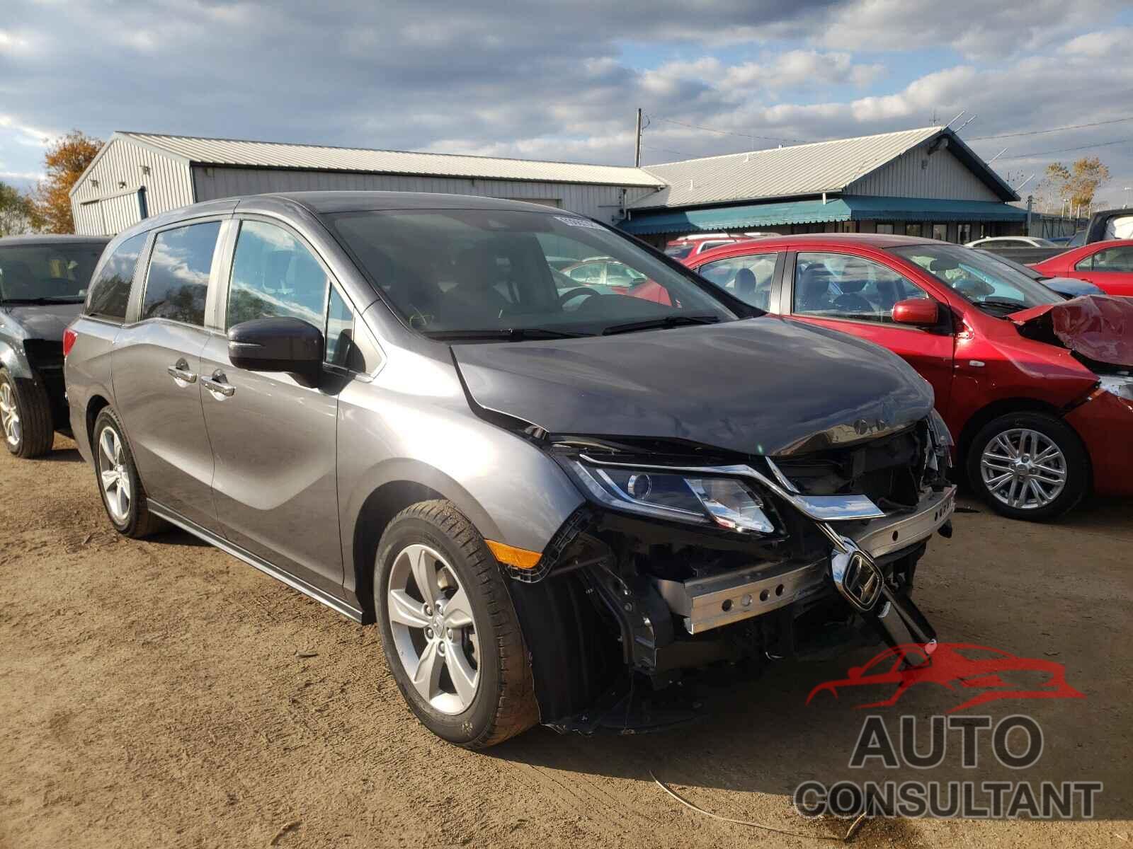 HONDA ODYSSEY 2018 - 5FNRL6H55JB032754