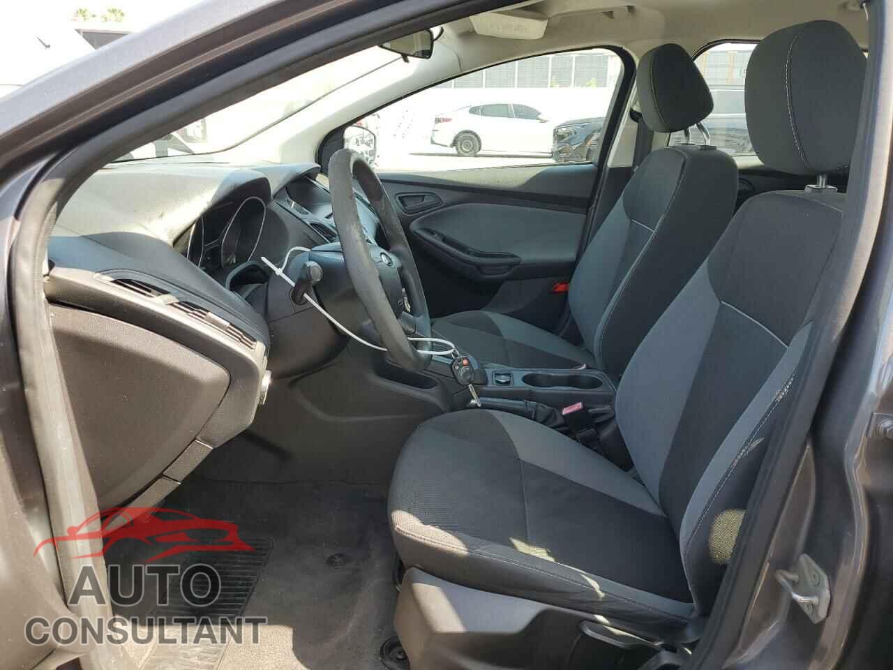 FORD FOCUS 2012 - 1FAHP3E21CL155207