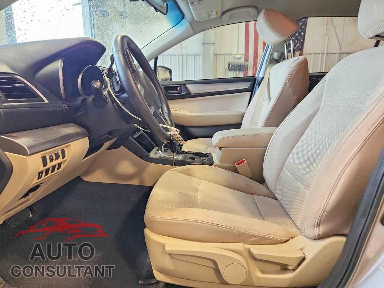 SUBARU OUTBACK 2017 - 4S4BSAAC2H3289499