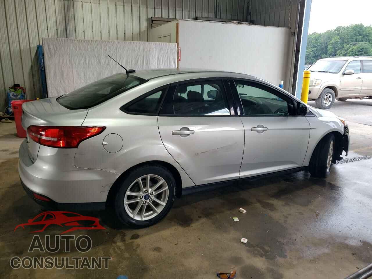 FORD FOCUS 2015 - 1FADP3F2XFL206608