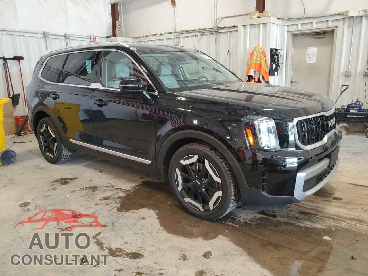 KIA TELLURIDE 2023 - 5XYP3DGC1PG363473