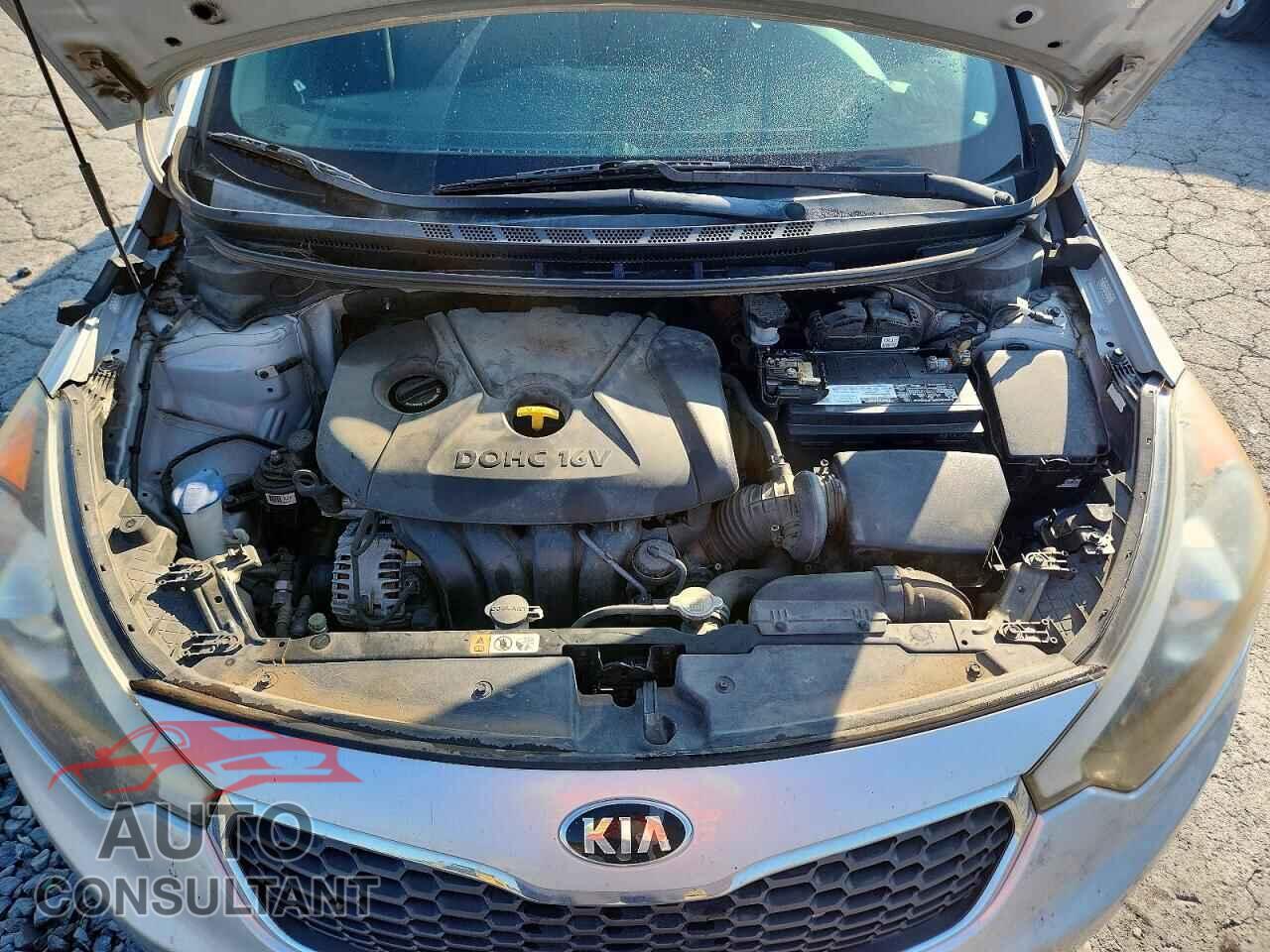 KIA FORTE 2015 - KNAFK4A60F5429145
